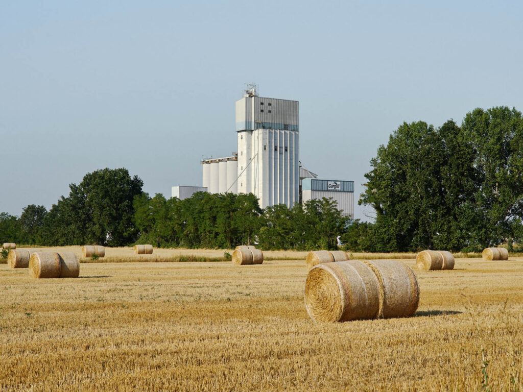Big agro cashing in: A factory of the multinational Cargill, Sospiro (Cremona)